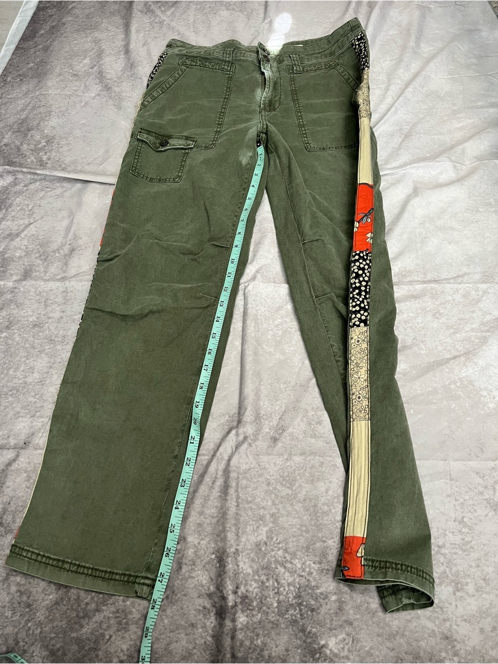 Anthropologie Olive Green Straight-Leg the wanderer with Patch-Trim Side Panel.